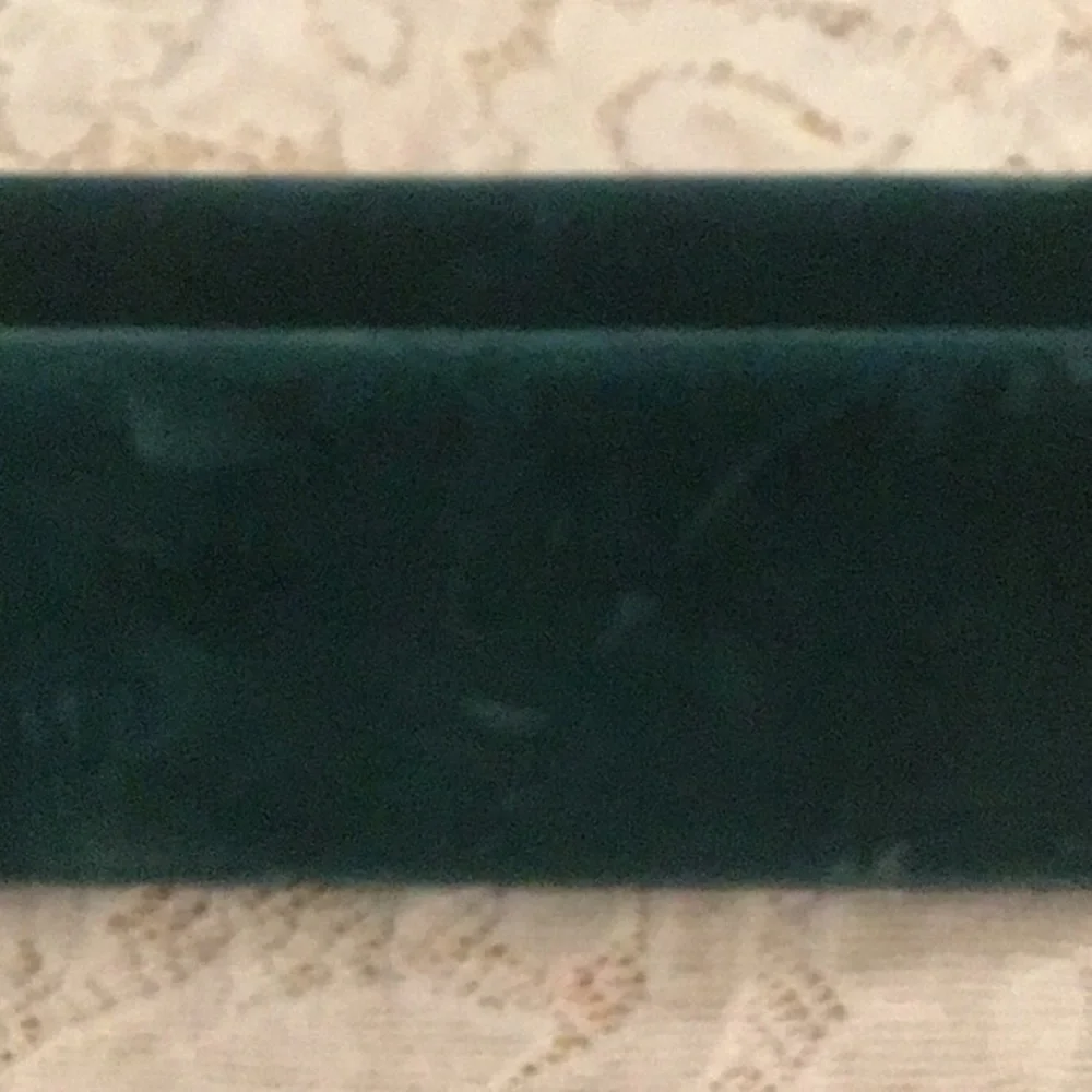 GREEN JEWELRY CASE